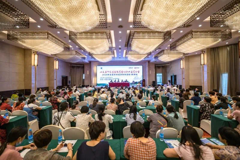点击新窗口打开大图