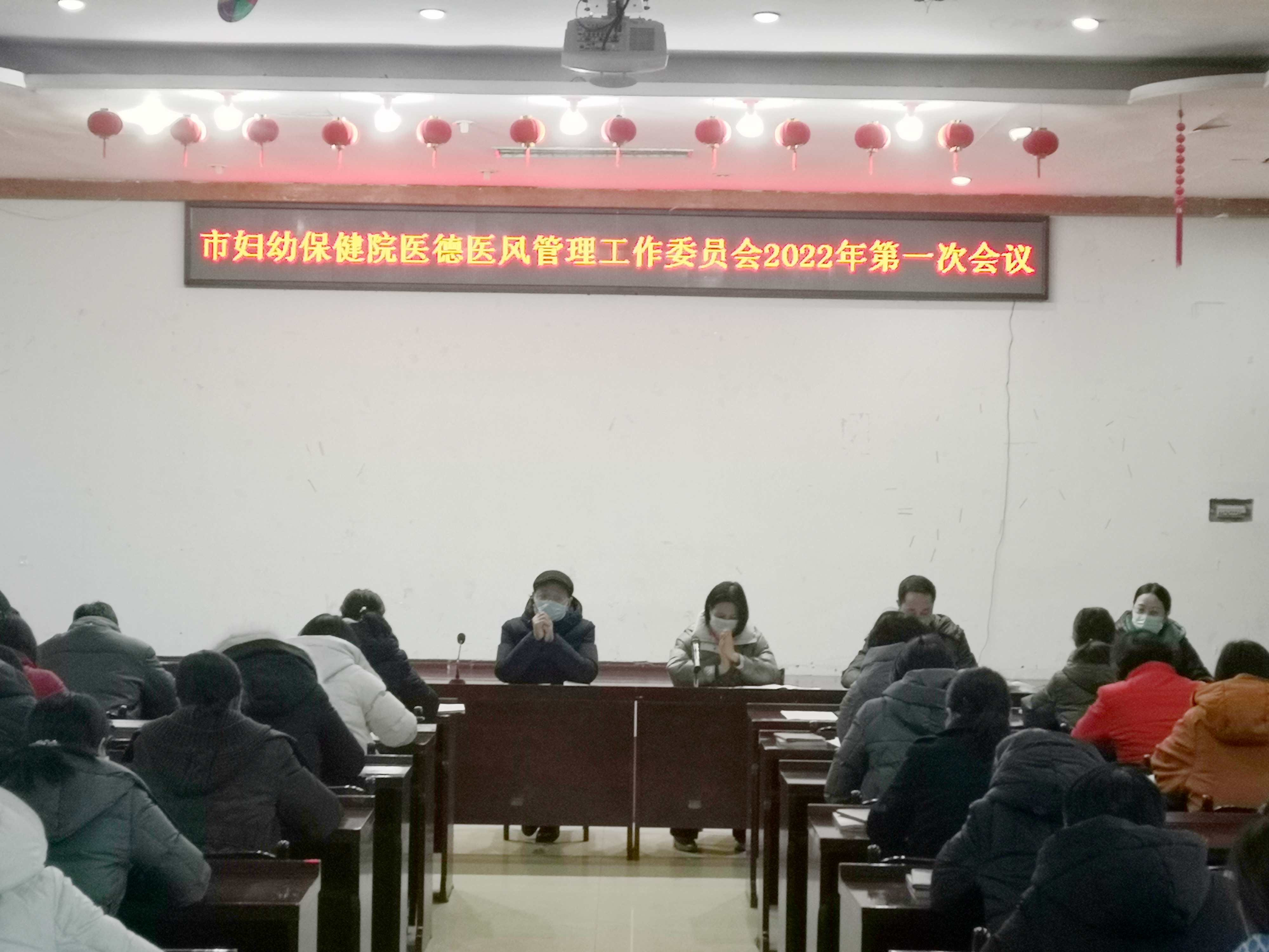 点击新窗口打开大图